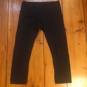 Lululemon Wunder Under Crops